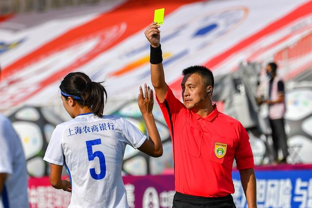 张继科：国乒男单领域三位顶尖选手是我、马龙与樊振东